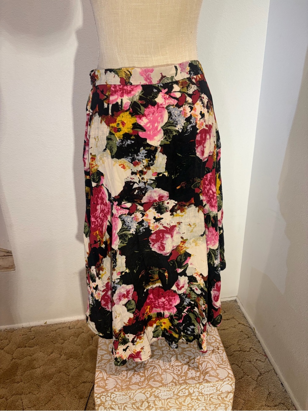 Kimchi Blue urban outfitters Black Floral Midi Skirt with Pink & Cream Blooms